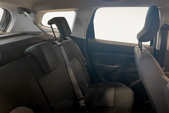 Dacia Duster 10 of 12