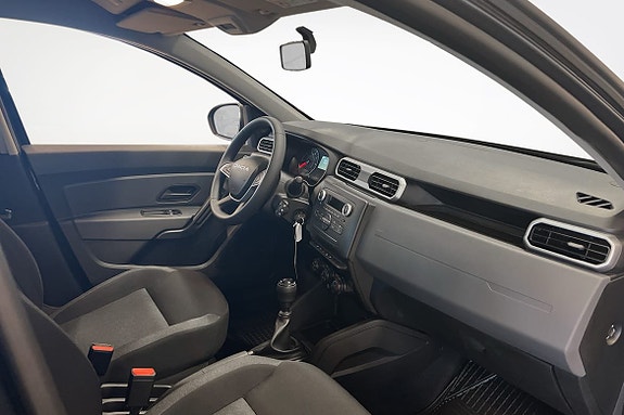 Dacia Duster 9 of 12