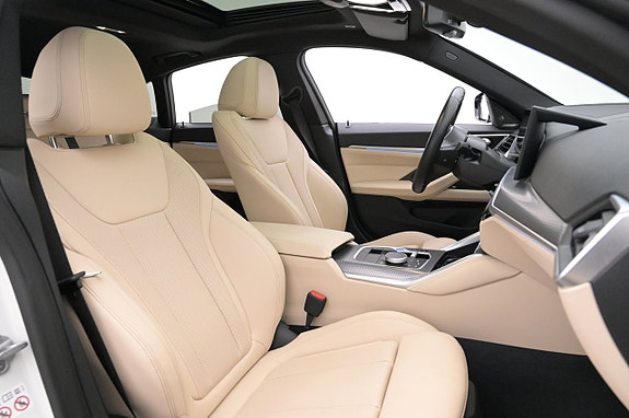 BMW i4 15 of 27