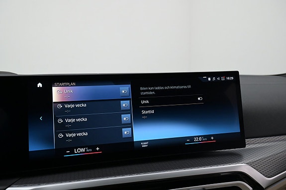 BMW i4 21 of 27