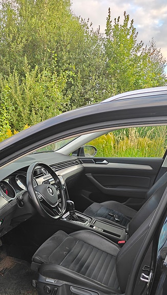 Volkswagen Passat 5 of 5