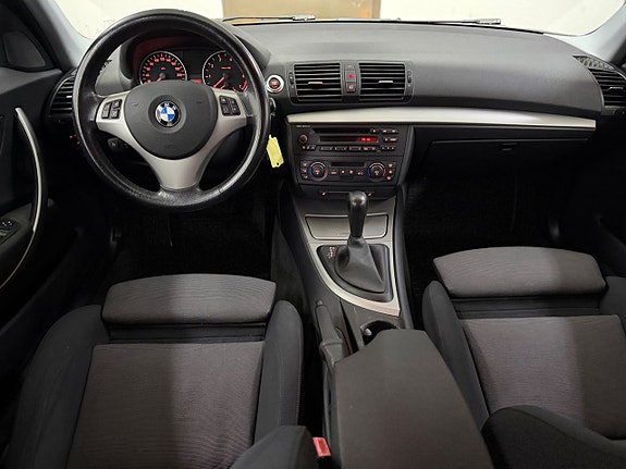 BMW 120i 9 of 13