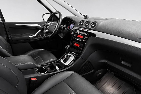 Ford S-MAX 12 of 20