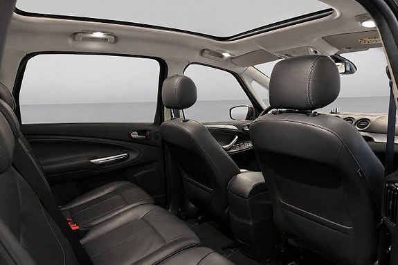 Ford S-MAX 11 of 20