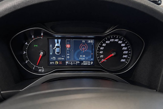 Ford S-MAX 17 of 20