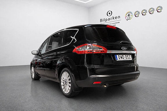 Ford S-MAX 3 of 20