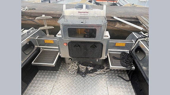 Dominator 750 XL 6 of 16