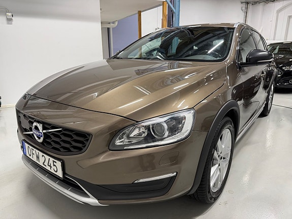 Volvo V60 Cross Country