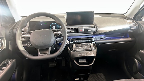Hyundai Inster 4 of 12