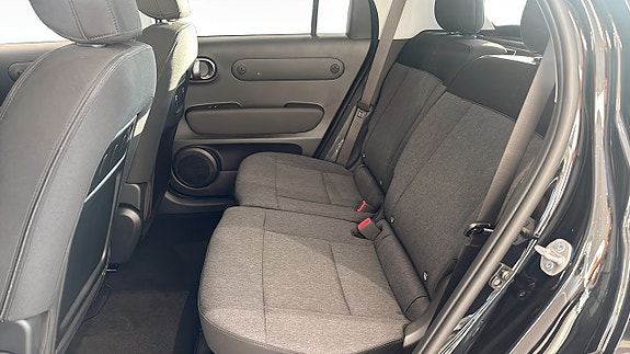 Hyundai Inster 5 of 12
