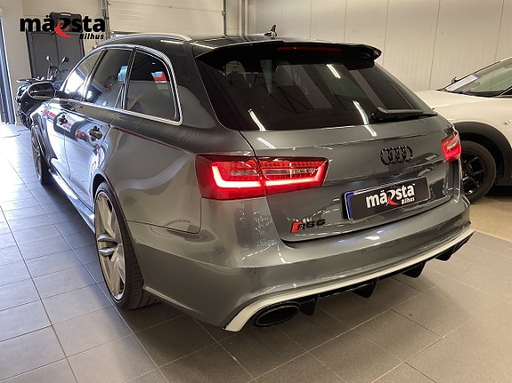 Audi RS6 4 of 17