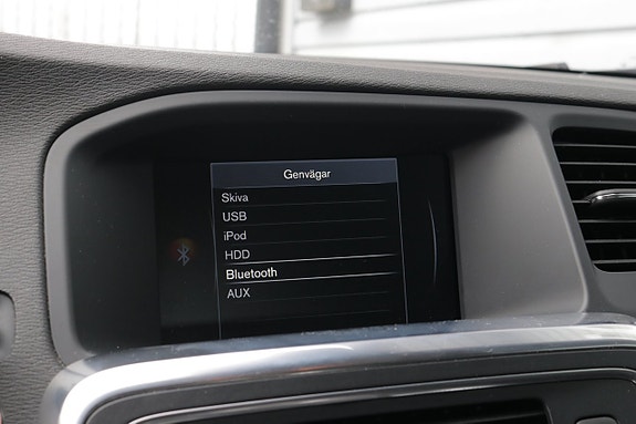 Volvo V60 12 of 20