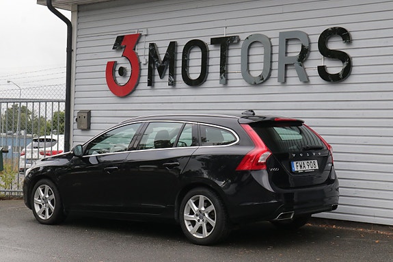 Volvo V60 13 of 20