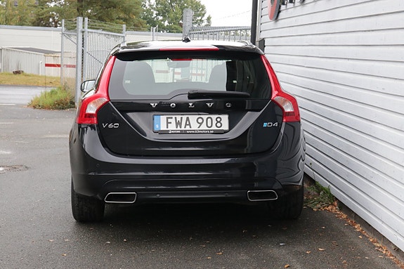 Volvo V60 10 of 20