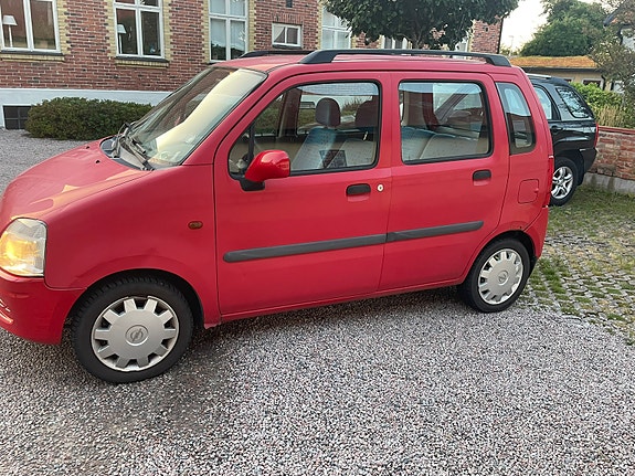 Opel Agila 2 of 8