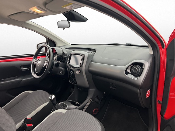 Toyota Aygo 14 of 29
