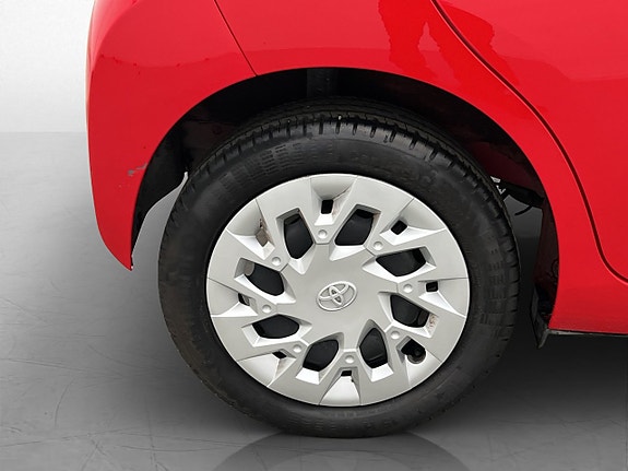 Toyota Aygo 28 of 29