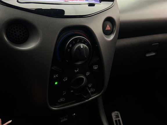 Toyota Aygo 19 of 29
