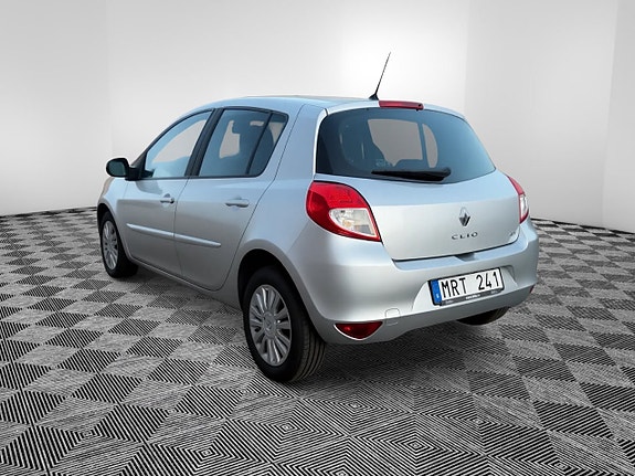Renault Clio 4 of 7