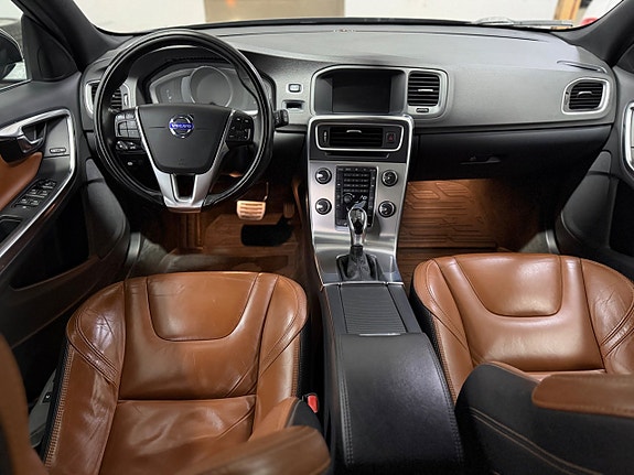 Volvo V60 12 of 15
