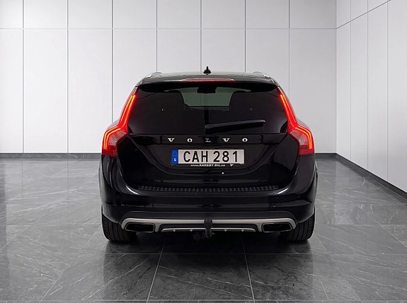 Volvo V60 6 of 15