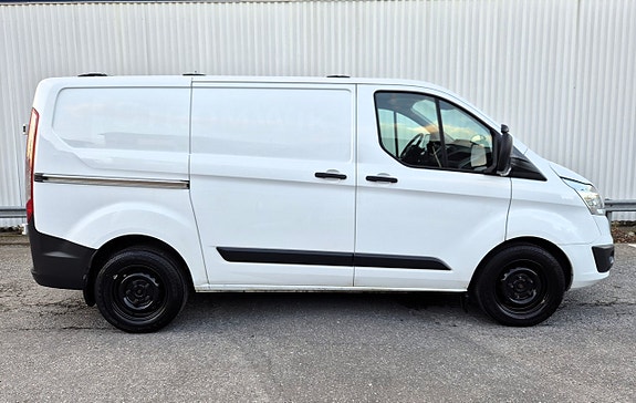Ford Transit Custom 7 of 27