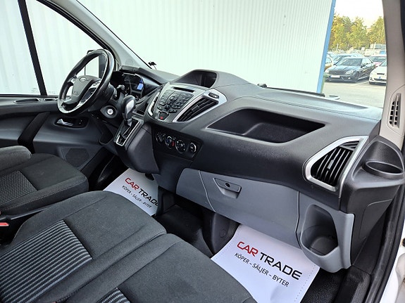 Ford Transit Custom 25 of 27