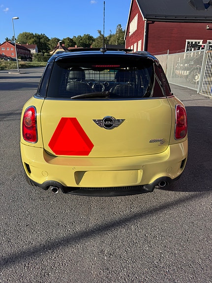 MINI Countryman Cooper SD 7 of 19