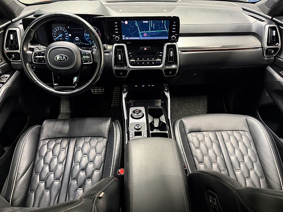 Kia Sorento 19 of 27