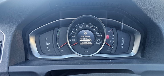 Volvo S60 7 of 10
