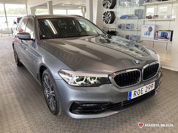 BMW 520 2 of 16