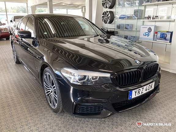 BMW 520 2 of 16
