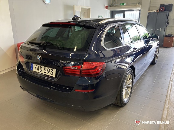 BMW 520 3 of 19