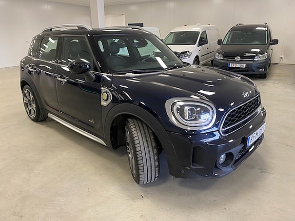 MINI Countryman Cooper SE 3 of 16