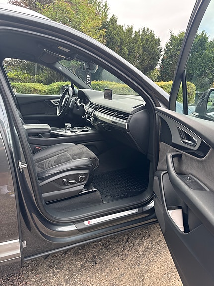 Audi Q7 17 of 19