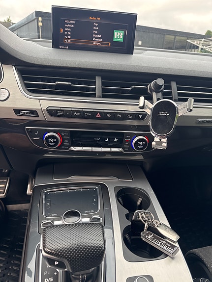 Audi Q7 13 of 19