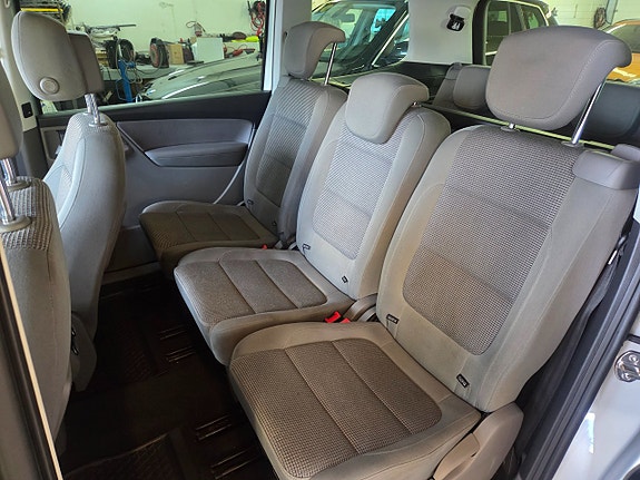 Volkswagen Sharan 28 of 30