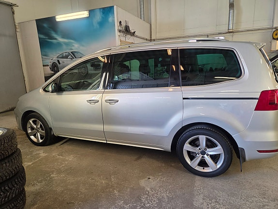 Volkswagen Sharan 5 of 30