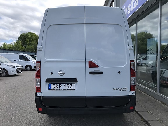 Opel Movano 7 of 12