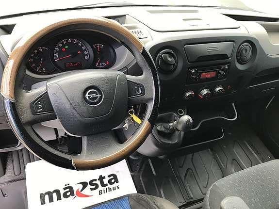Opel Movano 10 of 12