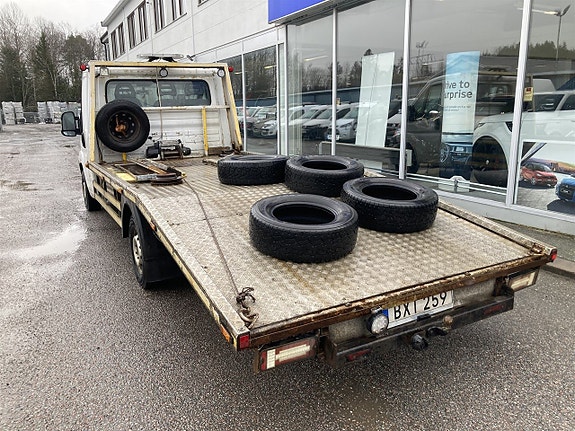 Peugeot Boxer 335 4 of 11