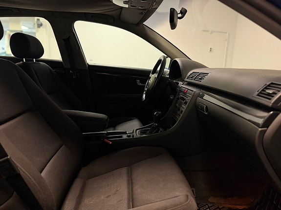 Audi A4 11 of 15