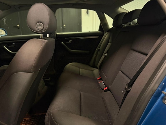 Audi A4 8 of 15