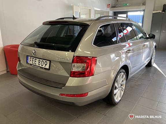 Skoda Octavia 3 of 17
