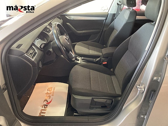 Skoda Octavia 9 of 17