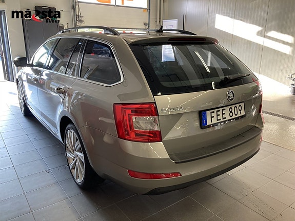 Skoda Octavia 4 of 17