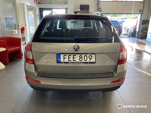 Skoda Octavia 7 of 17