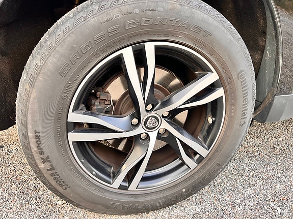 Jaguar F-PACE 21 of 22