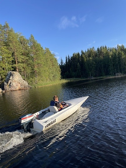 Mycket fin Fugetive 3,80 sport-/tävlingsbåt 2 of 8