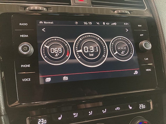 Volkswagen Golf I 15 of 17